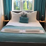 Apartman Maja *