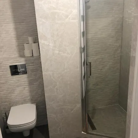 Maja Appartement *