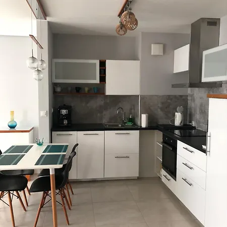 Apartament Maja *